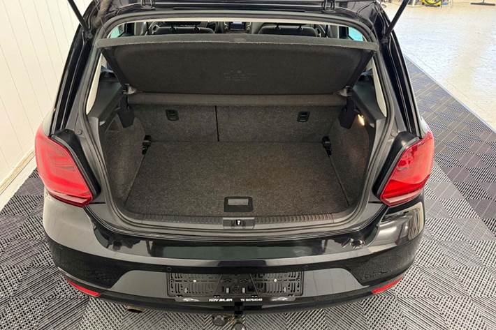 Sort VW Polo fra 2016