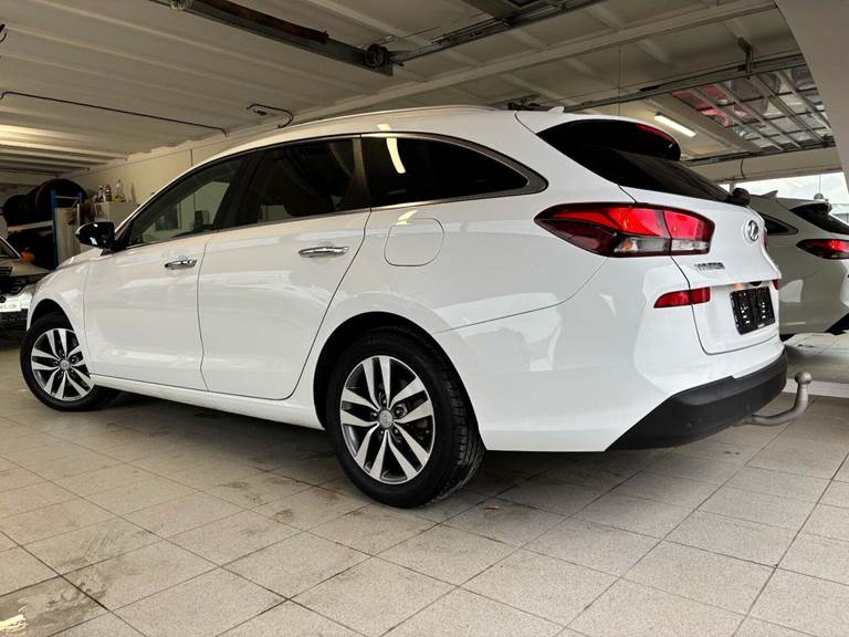 Hyundai i30 1,0 T-GDi Trend stc.