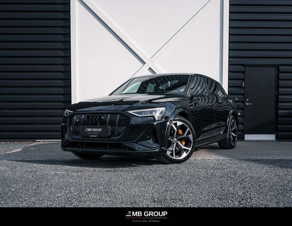 Audi e-tron S quattro