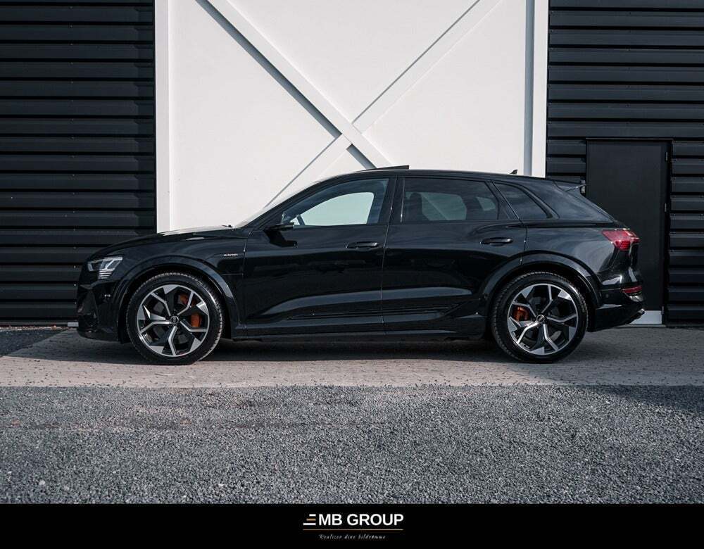 Audi e-tron S quattro