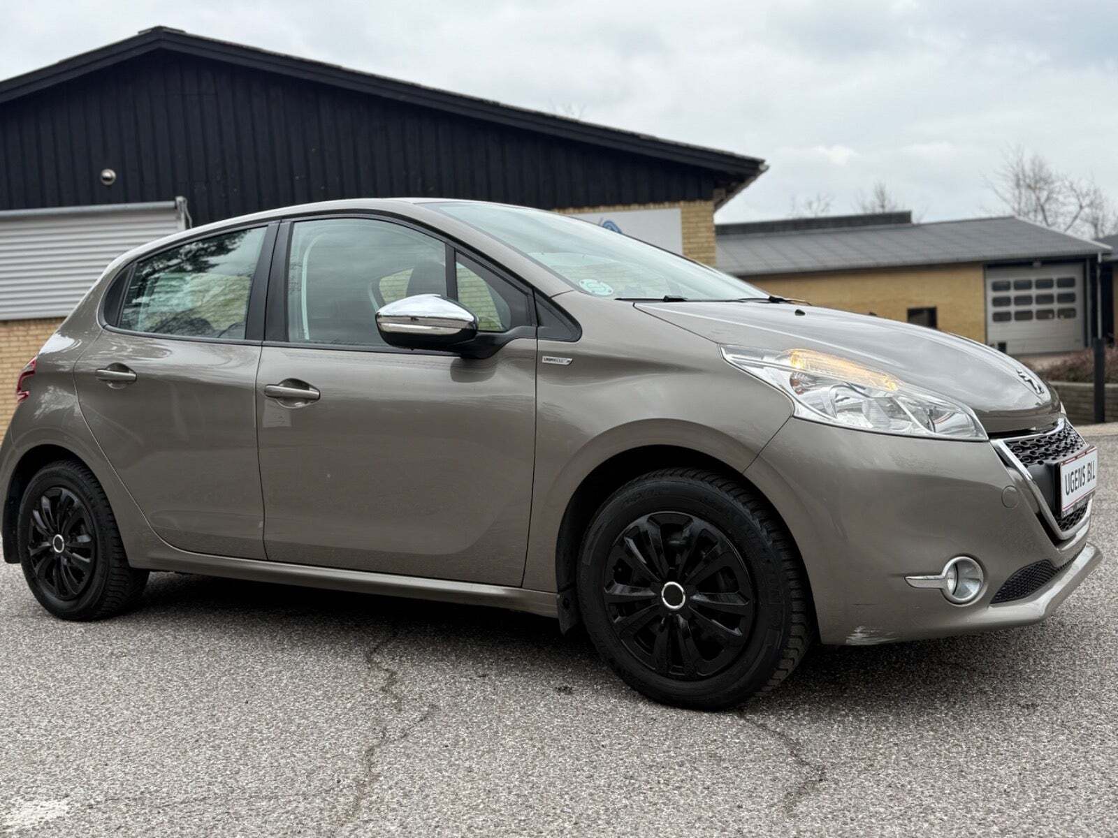 Peugeot 208 1,2 VTi Allure