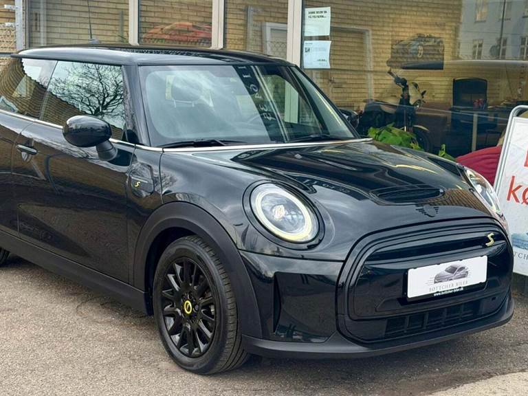 Mini Cooper SE Classic Trim