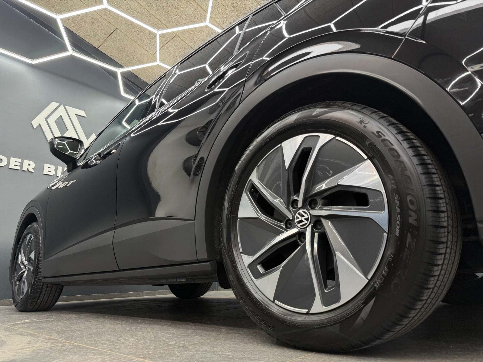 Sort VW ID.4 fra 2025