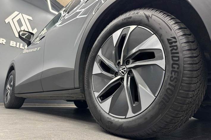 Grå VW ID.4 fra 2025