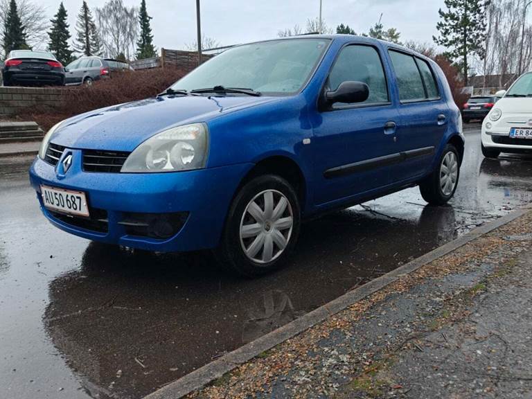 Renault Clio II 1,2 8V Family Authentique