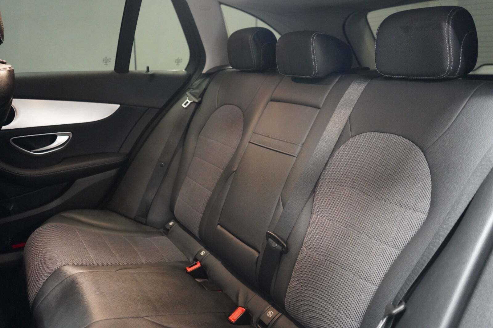 Mercedes C220 d 2,0 AMG Line stc. aut.