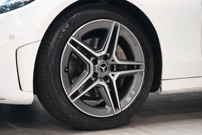 Hvid Mercedes C220 d fra 2018