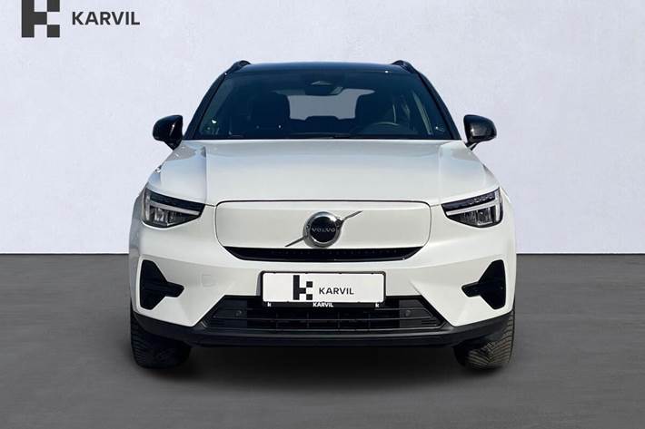 Hvid Volvo XC40 fra 2024