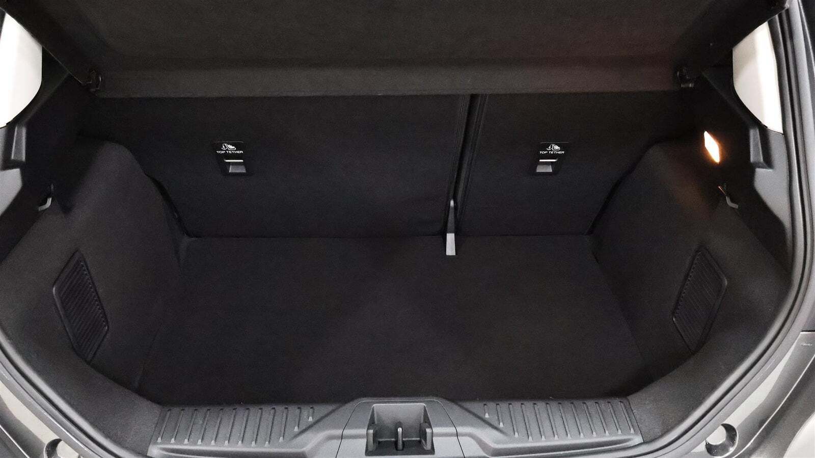 Grå Ford Fiesta fra 2022