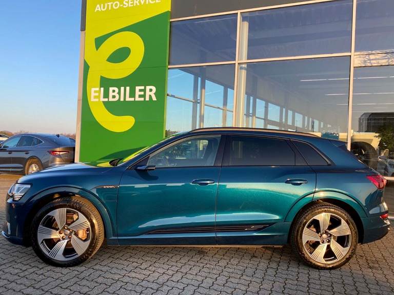 Audi e-tron 55 S-line quattro