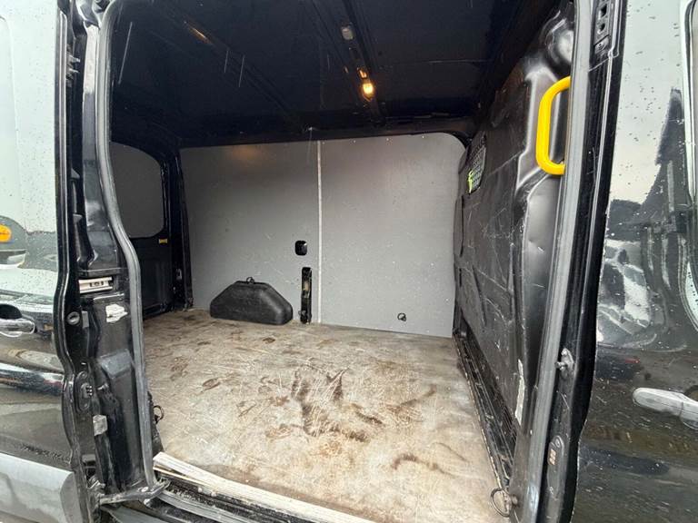 Ford Transit 350 L2 Van 2,2 TDCi 125 Trend H2 FWD