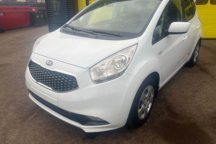 Hvid Kia Venga fra 2016
