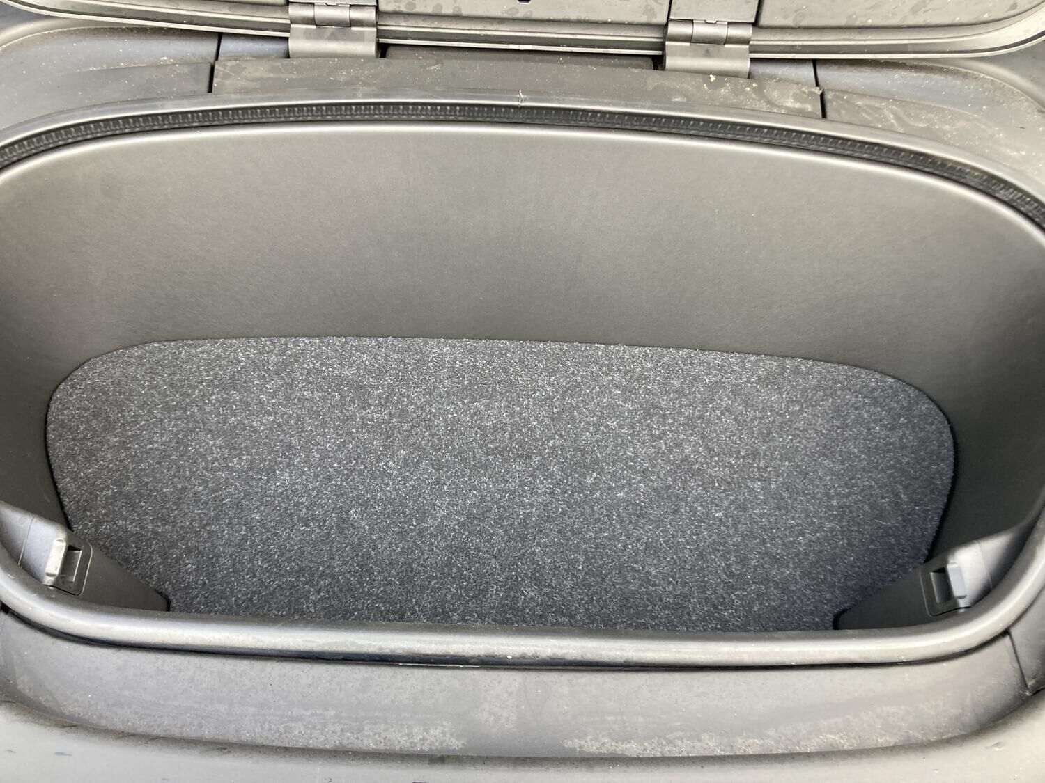 Sort Volvo XC40 fra 2022