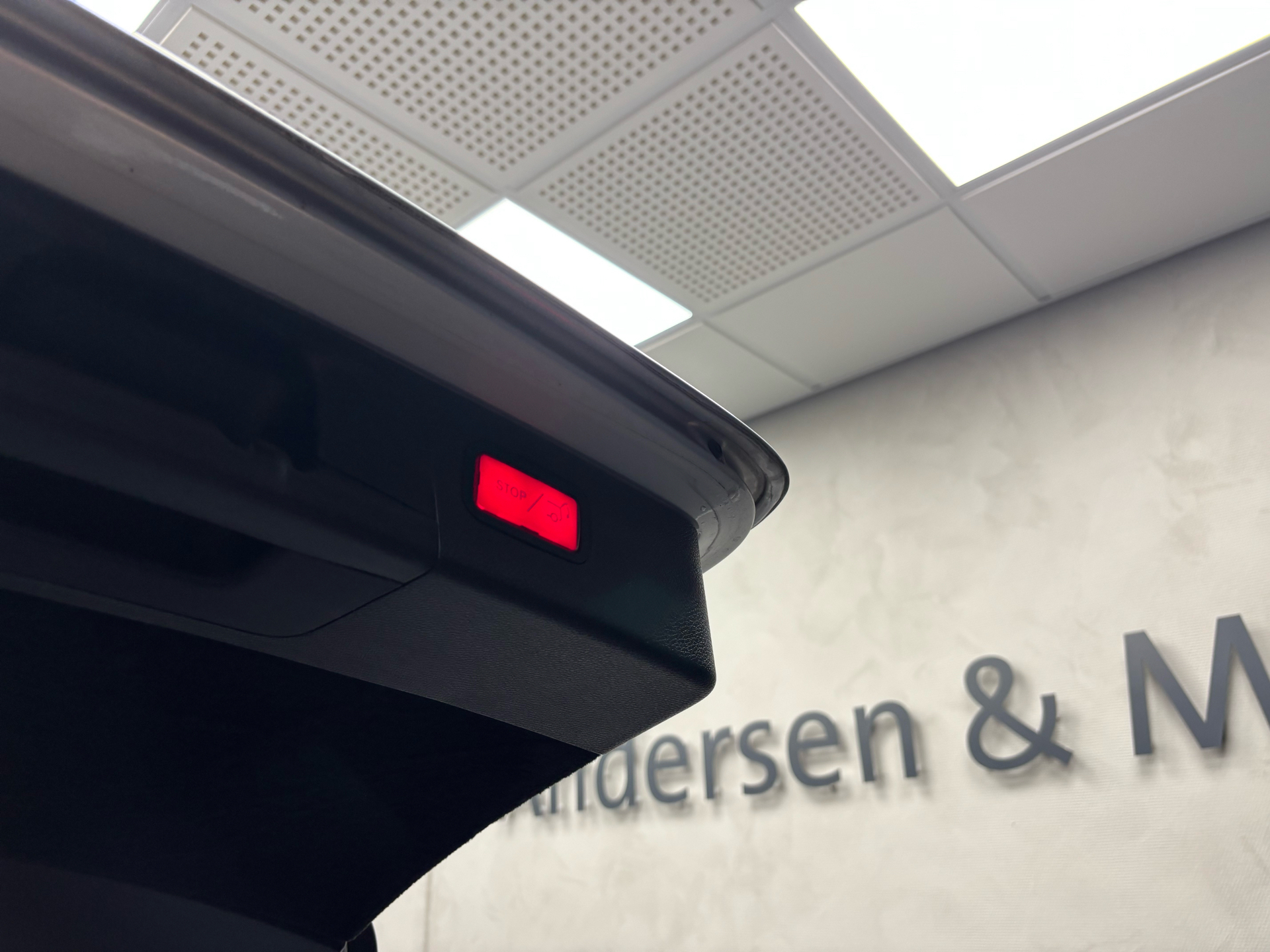 Mercedes E300 de 2,0 T Plugin-hybrid Avantgarde 9G-Tronic 306HK Stc Aut.