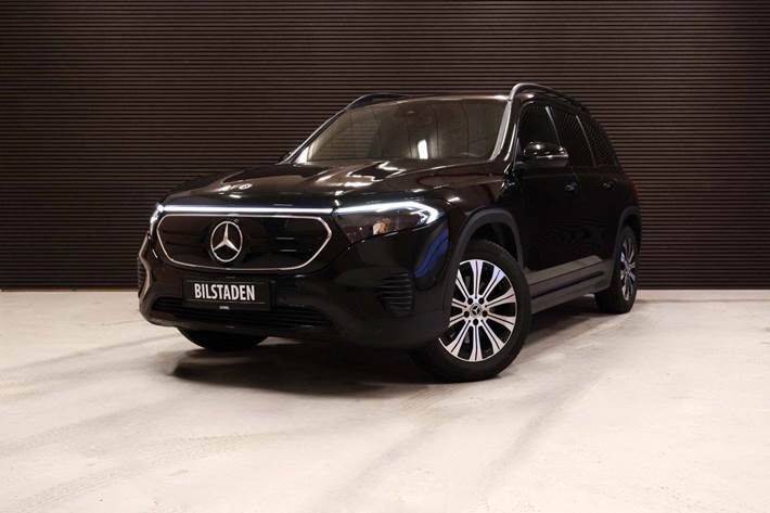 Sort Mercedes EQB300 fra 2022