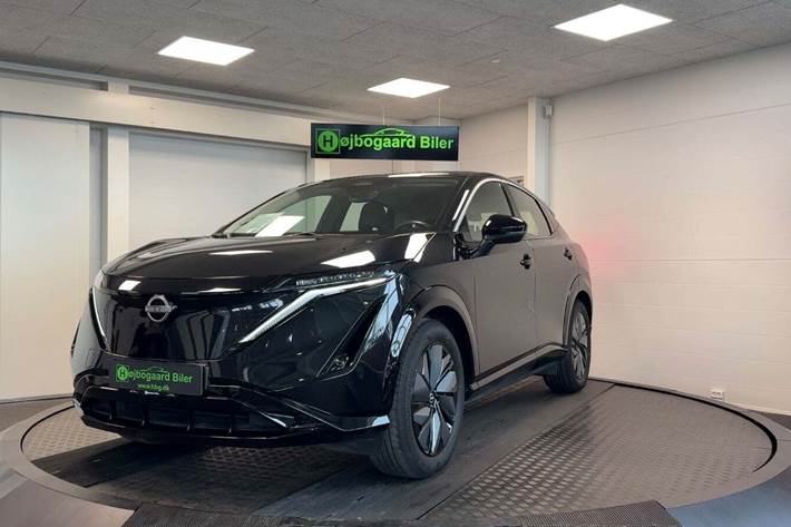 undefined Nissan Ariya fra 2024 set udefra