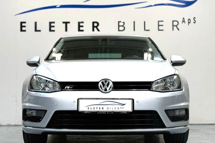 Sølv VW Golf VII fra 2017