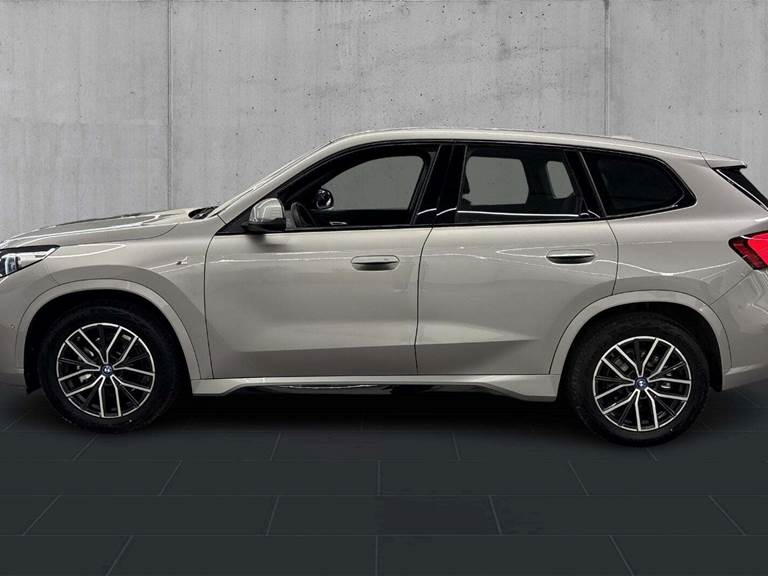 BMW iX1 eDrive20 M-Sport