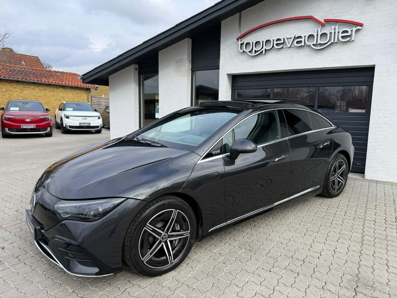 Mercedes EQE350+ AMG Line