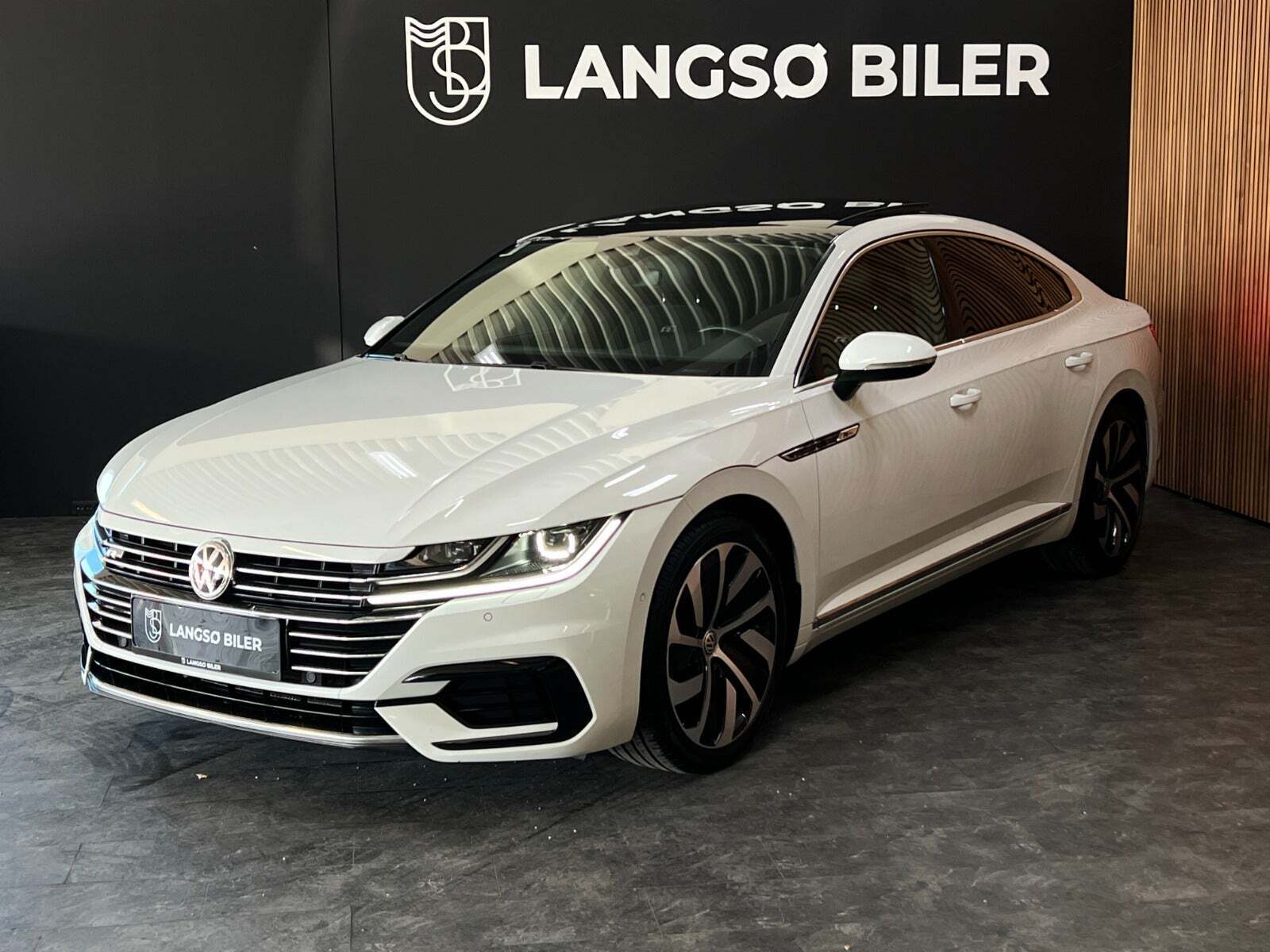 VW Arteon 2,0 TSi 190 R-line DSG