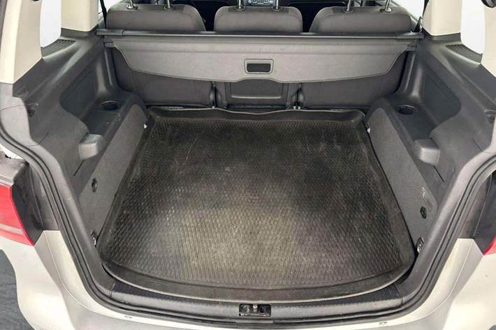 undefined VW Touran fra 2011