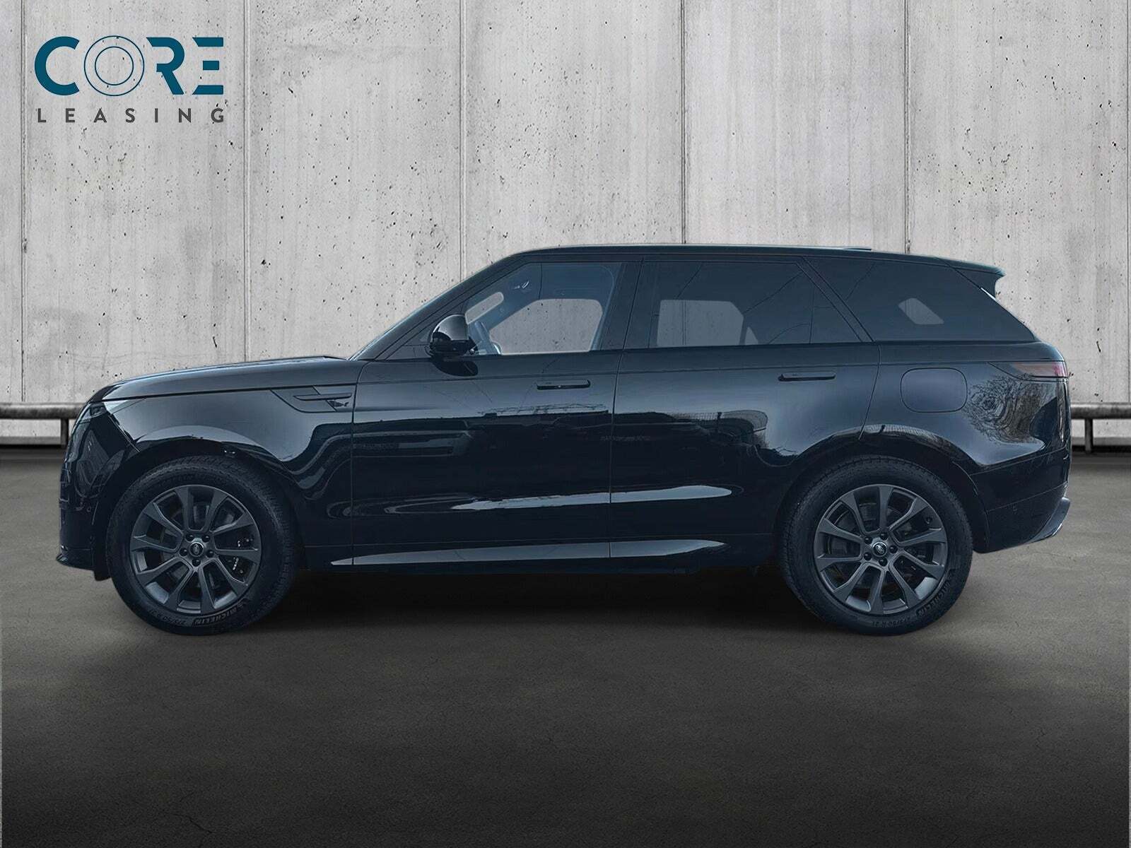 Sort Land Rover Range Rover sport fra 2024