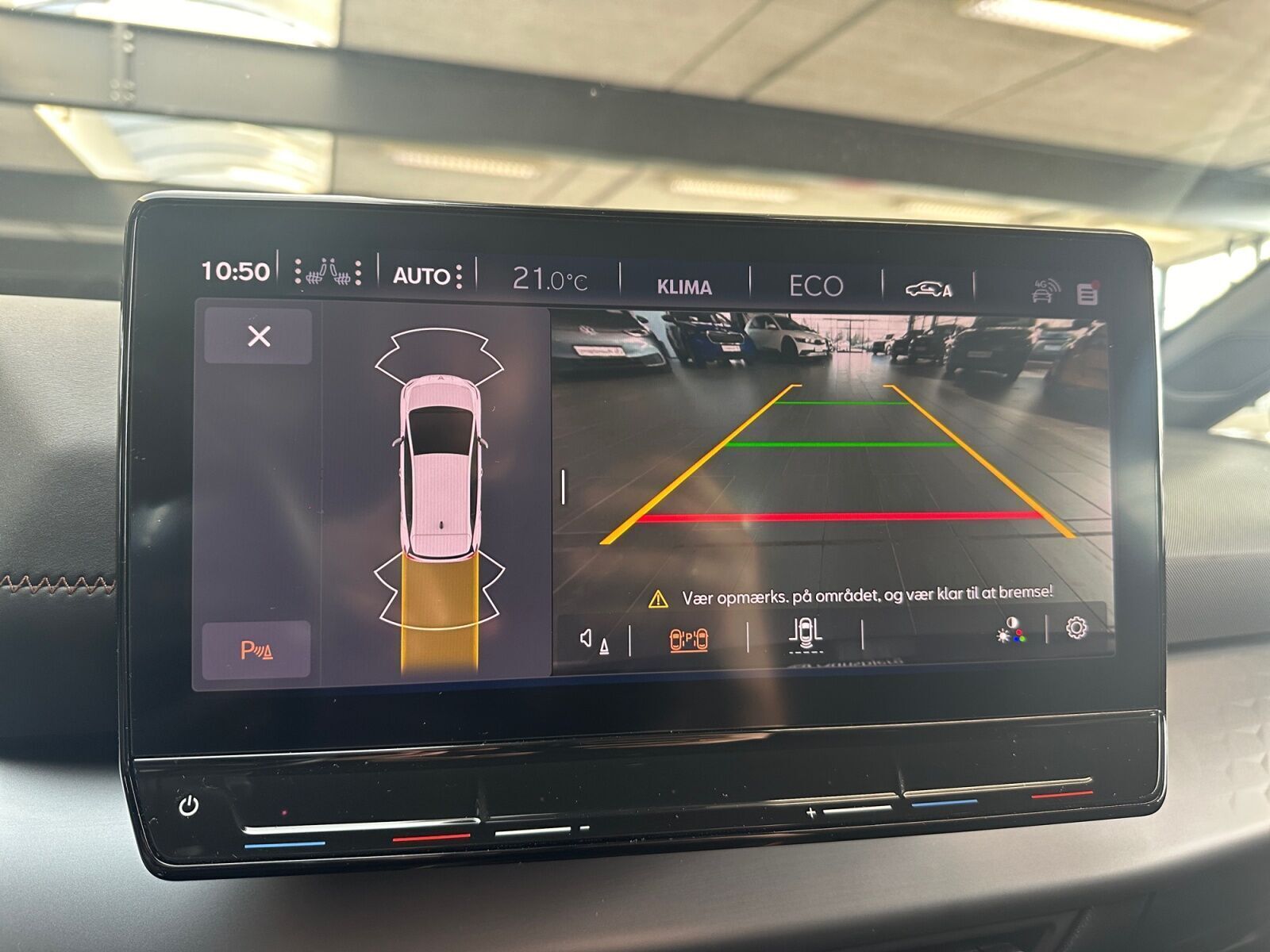 Hvid Cupra Born fra 2023