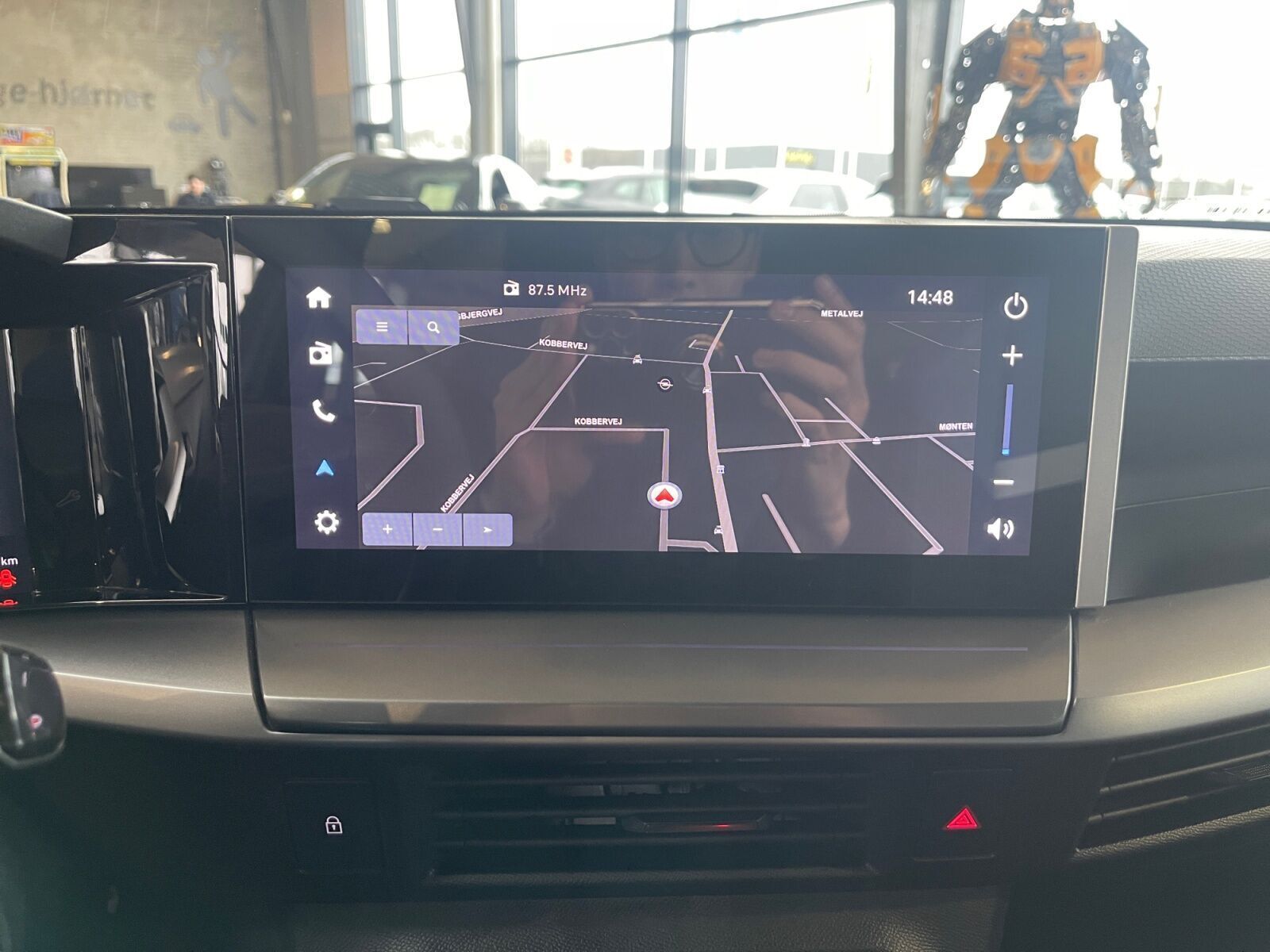 Sølv Opel Frontera fra 2026