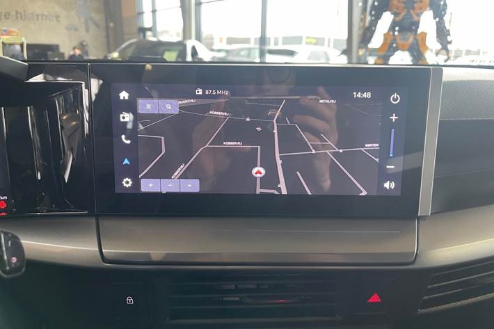 Sølv Opel Frontera fra 2026