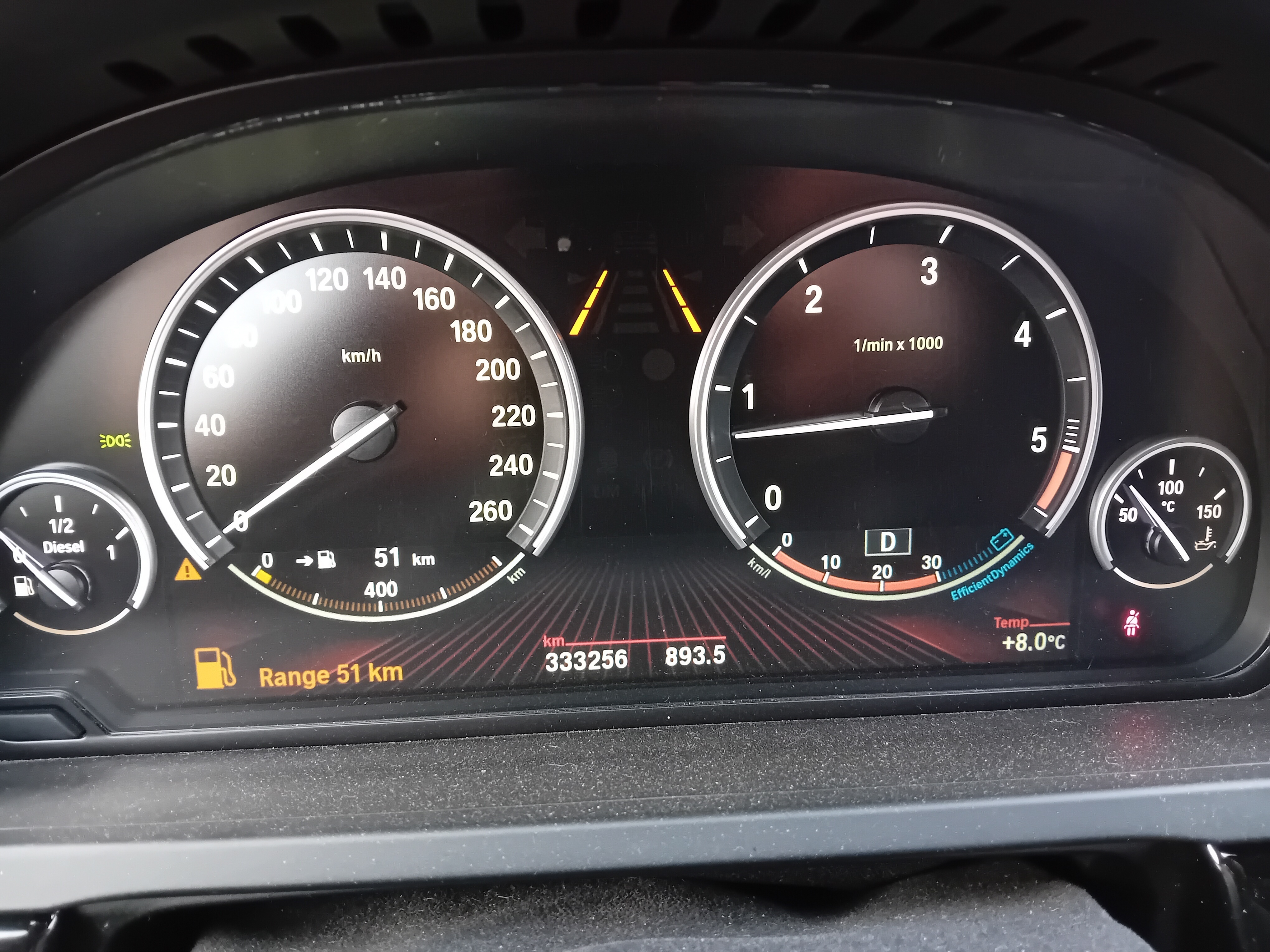 Sort BMW 740d fra 2011