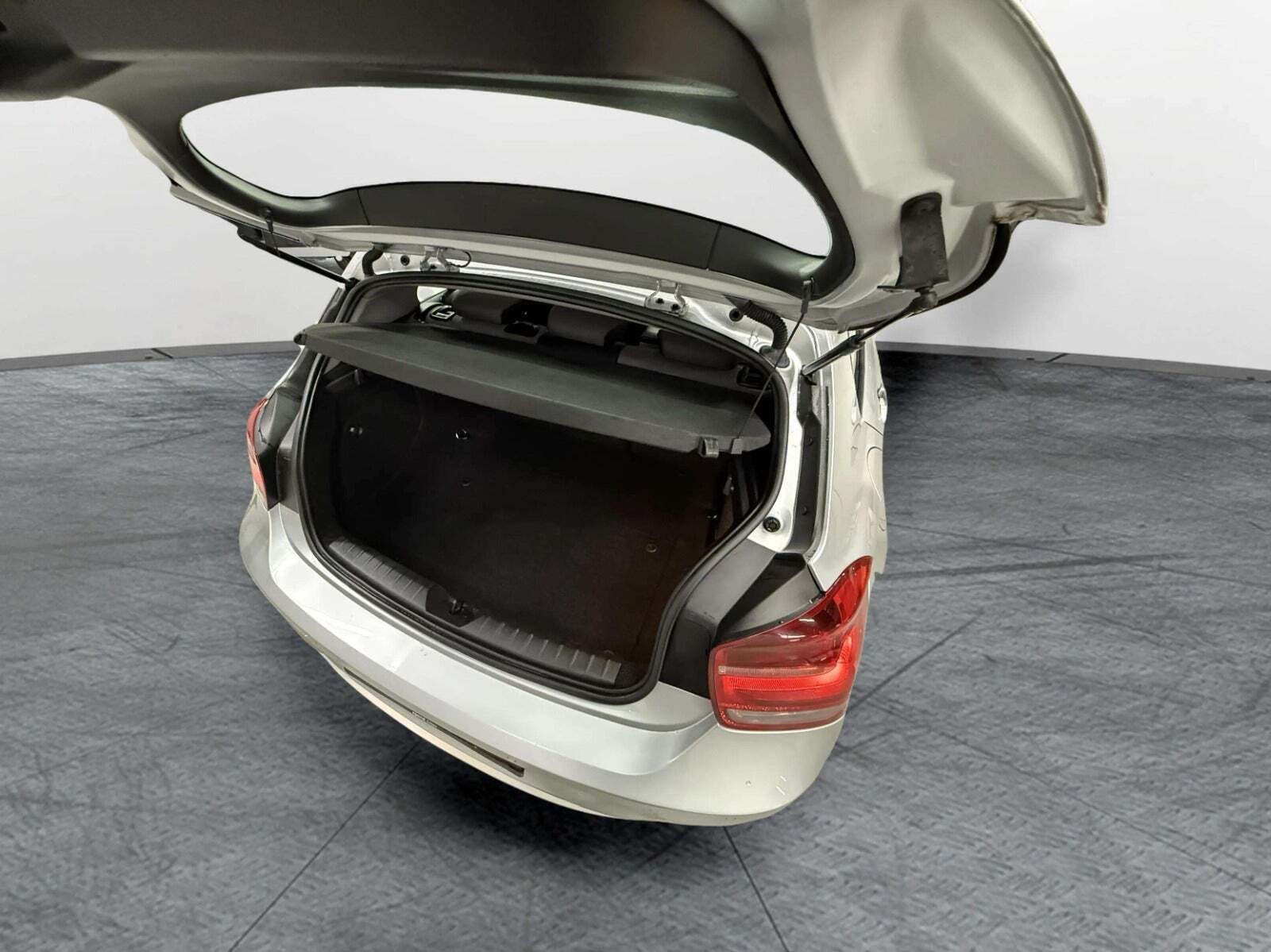 undefined BMW 116i fra 2012