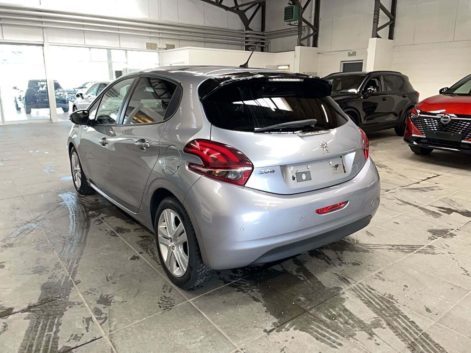 undefined Peugeot 208 fra 2019