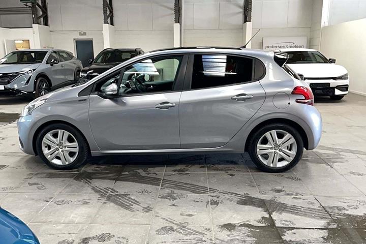 undefined Peugeot 208 fra 2019