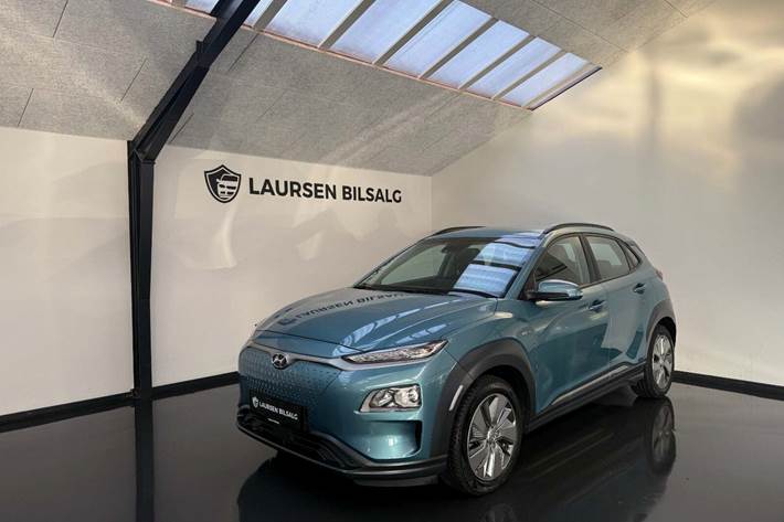 Blå Hyundai Kona fra 2021