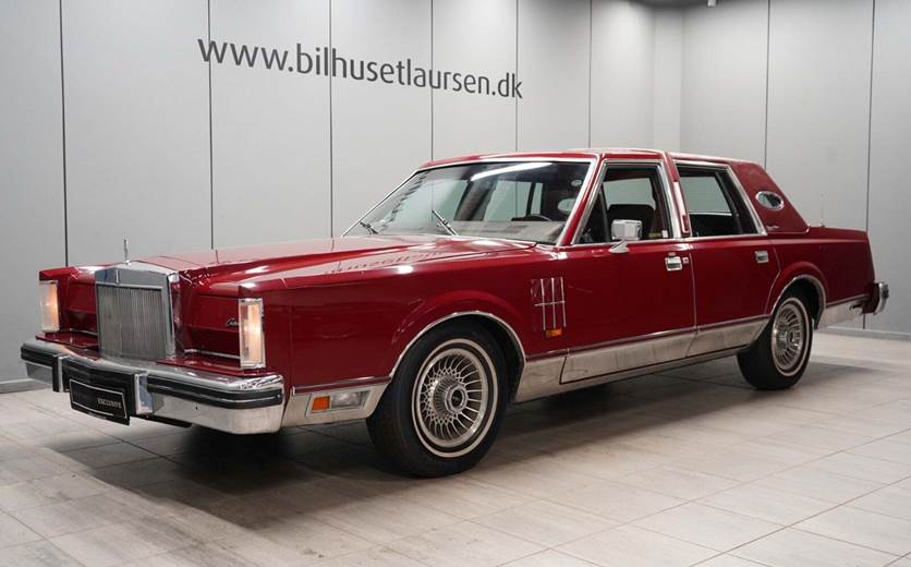 Ford Lincoln Continental 5,0 Mark VI Signature Series aut.