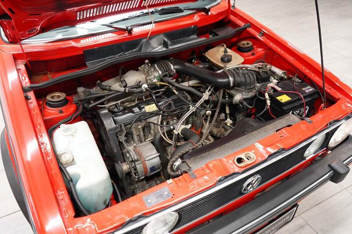 Rød VW Golf I fra 1985