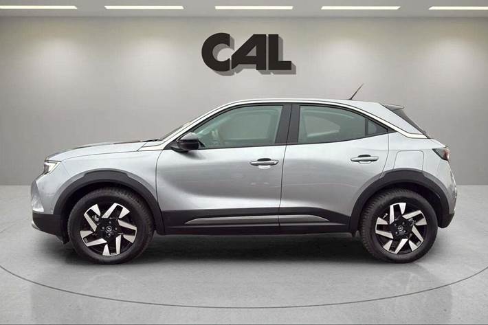 Sølv Opel Mokka-e fra 2023