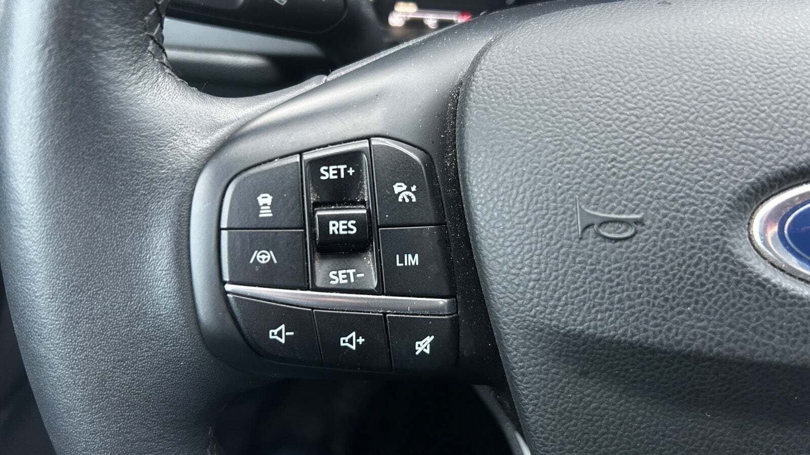 undefined Ford Kuga fra 2020