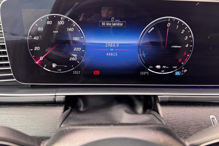Grå Mercedes GLE350 de fra 2024