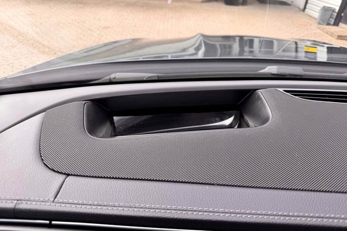 Grå Mercedes GLE350 de fra 2024