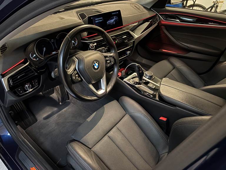 BMW 5-Serie 2,0 520i Touring Steptronic