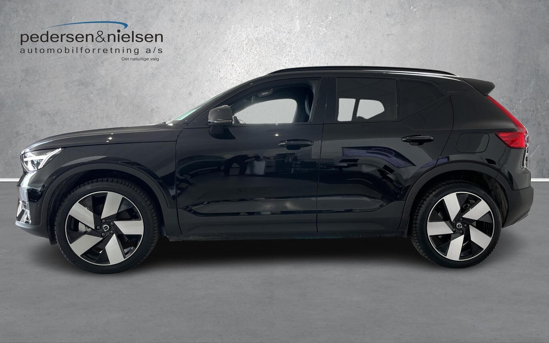 Volvo EX40 Single Motor Extended Range Plus 252HK 5d Aut.