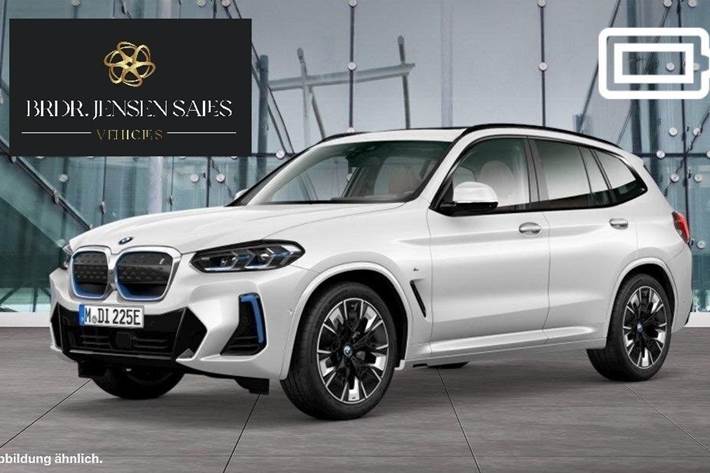 Hvid BMW iX3 fra 2022