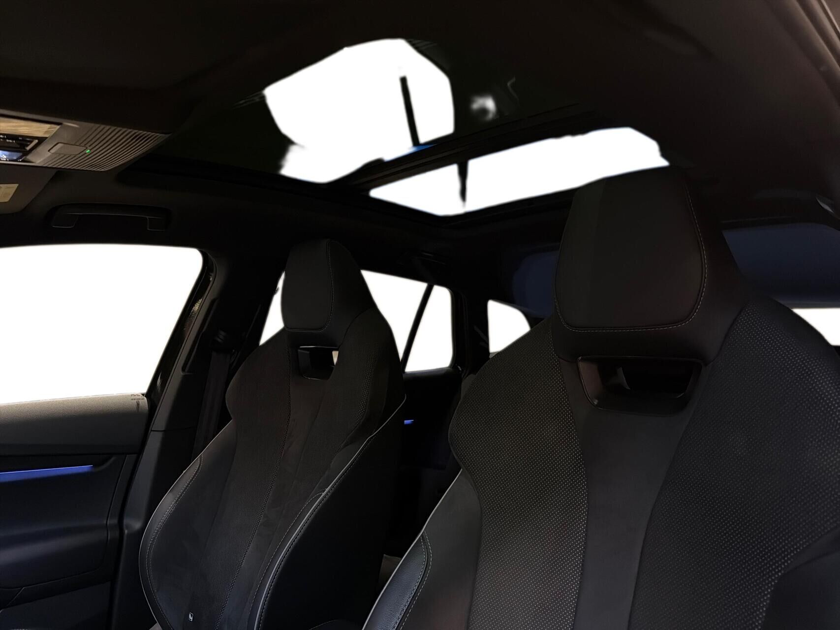 Sort Skoda Enyaq fra 2023