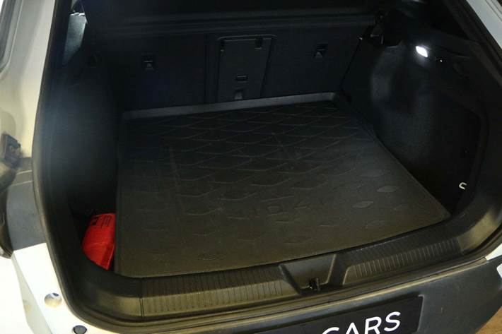 Grøn VW ID.4 fra 2023