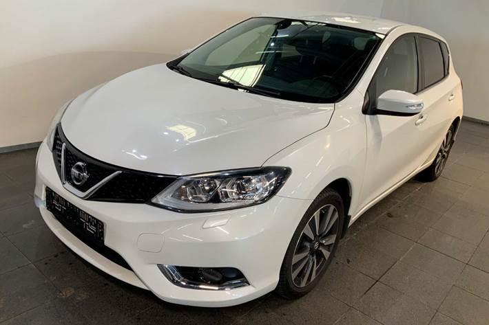 Hvid Nissan Pulsar fra 2017