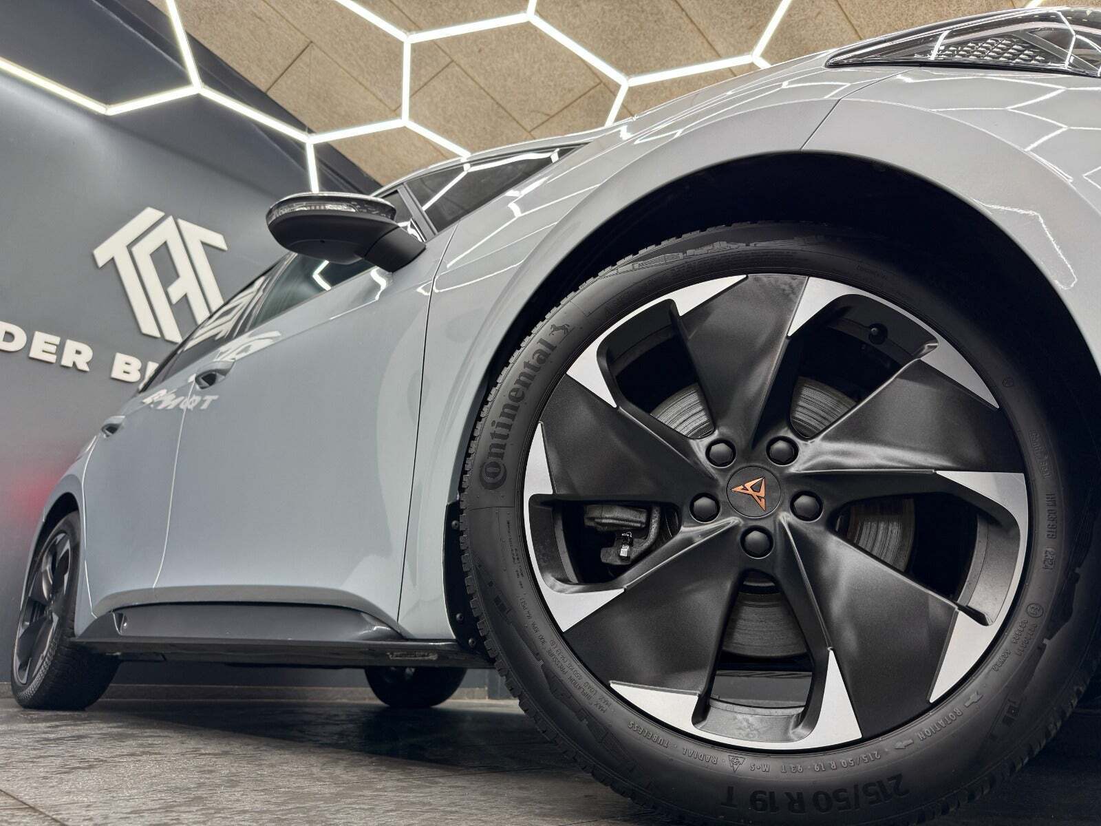 Cupra Born 77 e-Boost