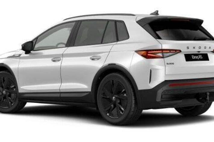 Hvid Skoda Elroq fra 2026