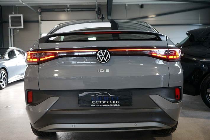 Grå VW ID.5 fra 2023