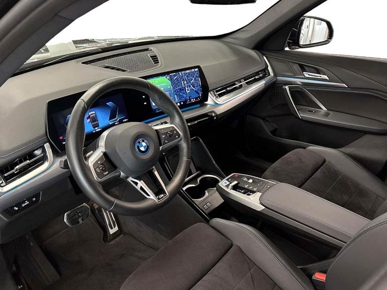 BMW iX1 eDrive20 M-Sport Pro